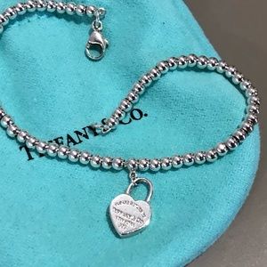 Tiffany & Co discontinued 3mm beaded heart padlock bracelet